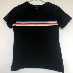Black teeshirt w a gradient stripe